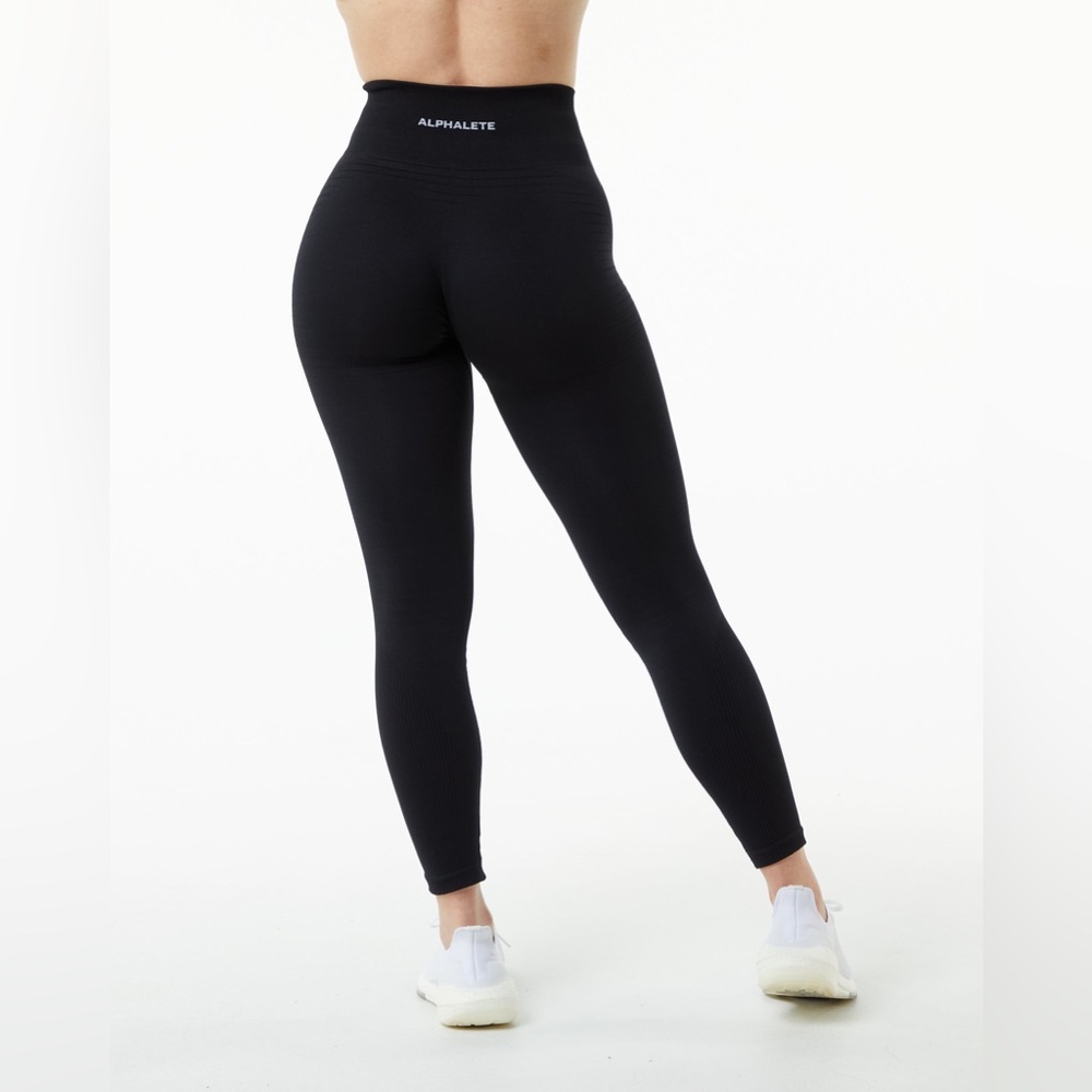 Alphalete Ozone Leggings
